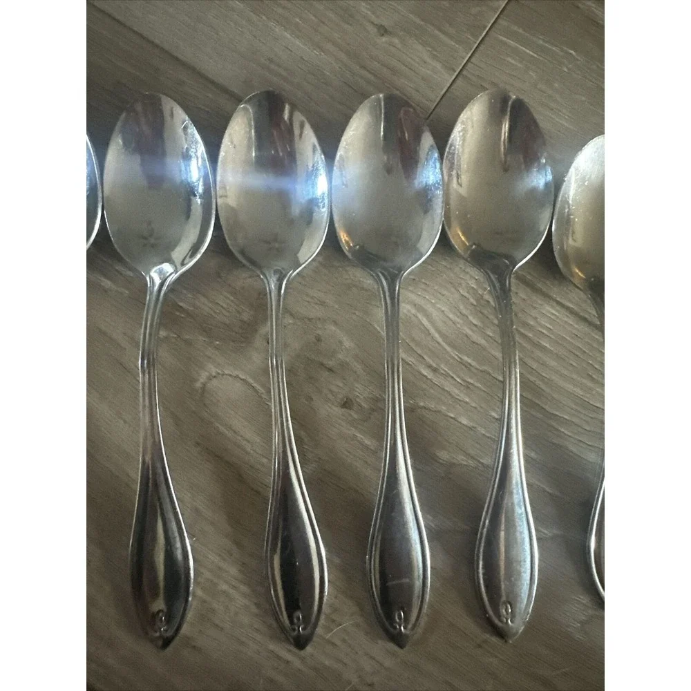 Oneida Stainless Temple 6 Place Oval Soup Spoon‎ 1 Teaspoon